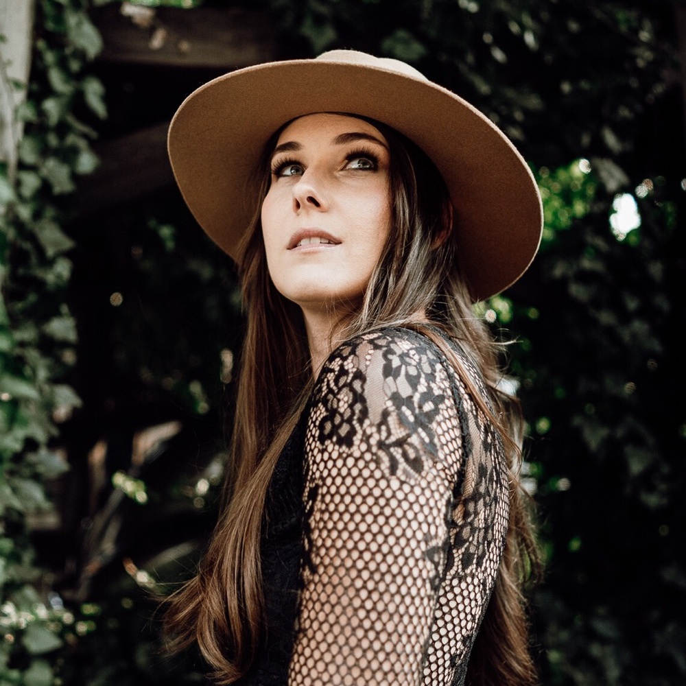 Meet your Posher, Chelsea